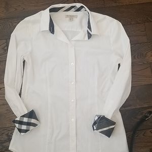 Burberry London blouse and belt.(Fantastic BUNDLE)